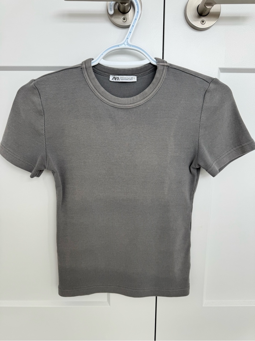 ZARA Ribbed Short Sleeve Crewneck Tee in Gray